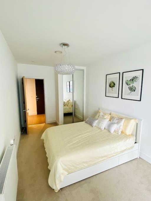 Lovely 1 Bed Flat In North Kensington Londen Buitenkant foto